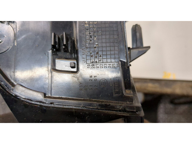 Задний фонарь          