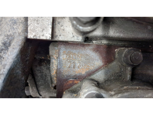 Форсунка топливная KIA Sorento BL 2002-2011 338004A100, 338004A110, 338004A120