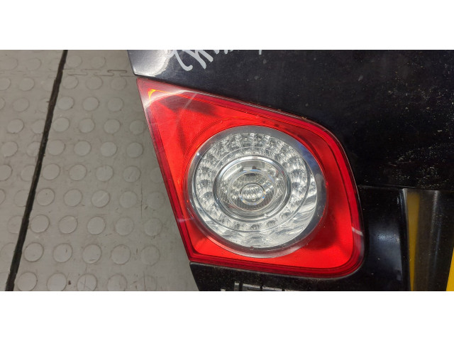 Замок багажника Volkswagen Jetta 5 2004-2010