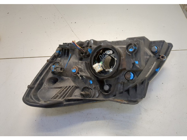 Фара передняя  KIA Rio 2005-2011 правая 