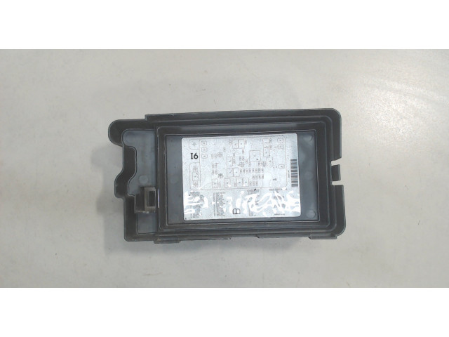 Крышка блока предохранителей GMC Envoy 2001-2009 15497136 4.2