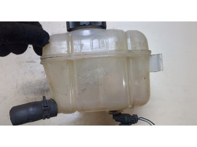 Бачок расширительный  Ford Focus 2 2005-2008    