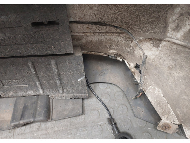 Бампер Jaguar X-Type 2001-2009 задний