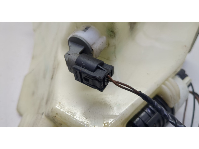 Бачок омывателя BMW X3 E83 2003-2010 61663403212, 3403212