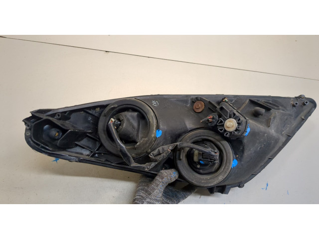 Фара передняя  Toyota Celica 1999-2005 левая 