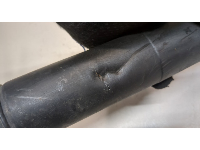 Стойка амортизатора Nissan Rogue 2007-2013