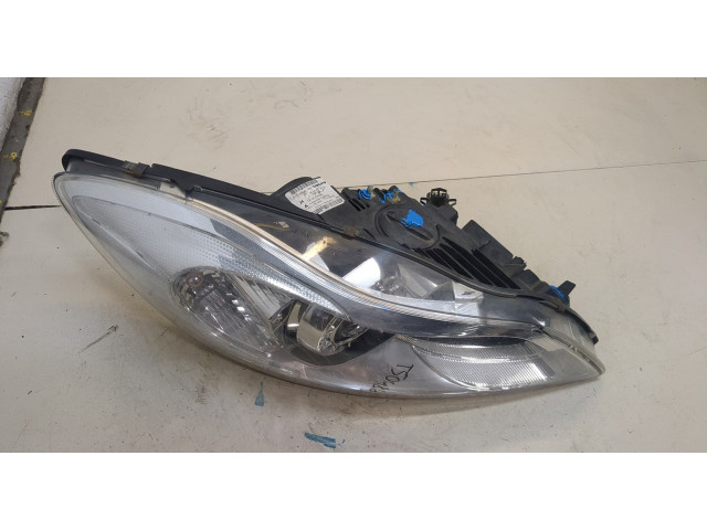 Фара передняя  Volvo C30 2010-2013 правая 