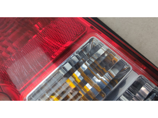 Задний фонарь 26555EA525