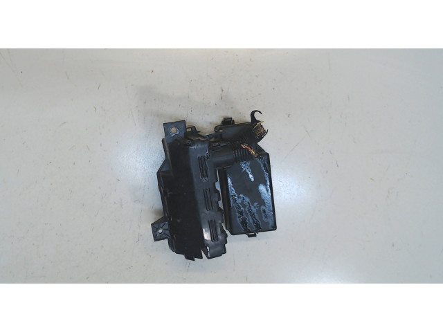 Блок предохранителей Nissan Pathfinder 2004-2014 24381C9900 2.5