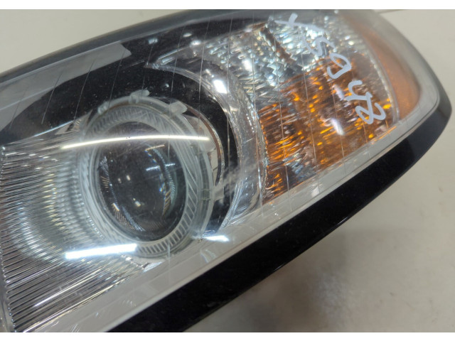 Фара передняя Volvo S40 2004- левая