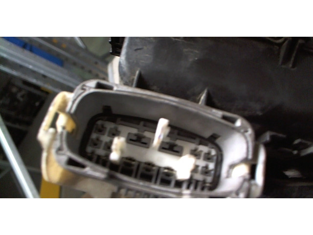 Блок предохранителей Mitsubishi Endeavor 408180026 3.8