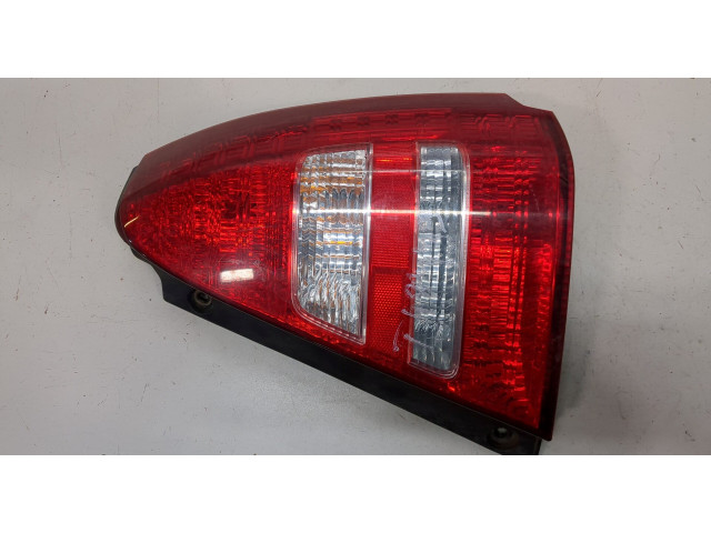 Задний фонарь