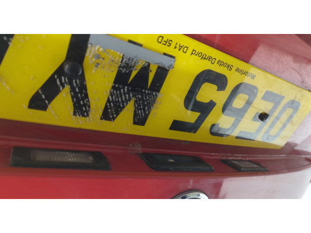 Замок багажника  Skoda Fabia 2014-2021       