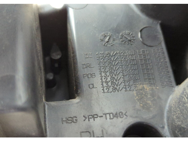 Фара передняя  Jaguar XF 2007–2012 правая 