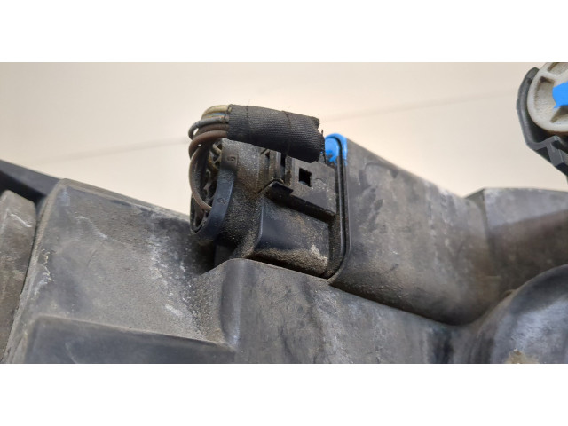 Фара передняя Volkswagen Passat 6 2005-2010 правая