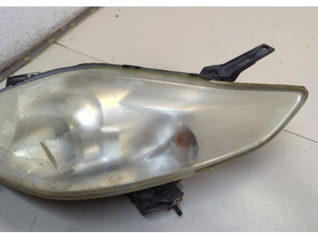 Фара передняя  Mazda 5 (CR) 2005-2010 левая 