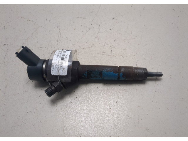 Форсунка топливная Mitsubishi Carisma 1995-2004 MW30620711, 0445110021