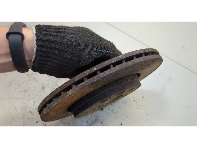 Диск тормозной Volkswagen Transporter 5 2003-2015 задний 7E0615601D