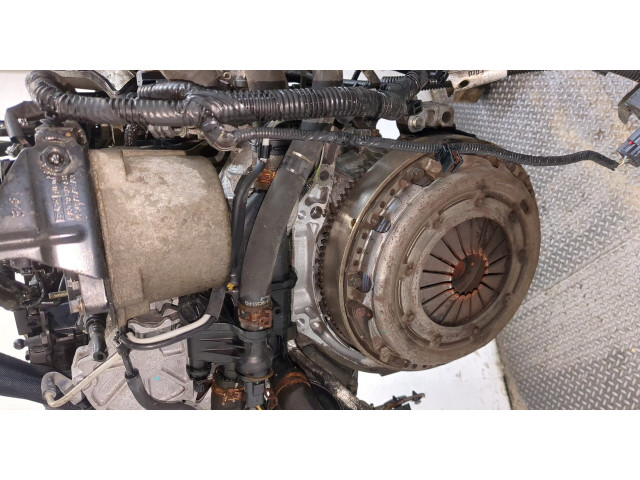 Клапанная крышка двигателя ДВС  Ford C-Max 2010-2015 1.6     