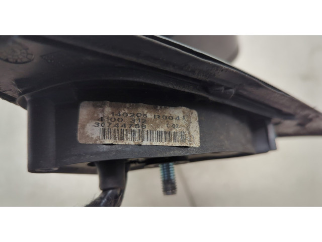 Зеркало боковое Volvo V70 2001-2008 правое