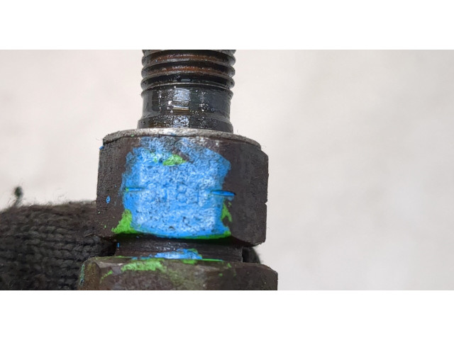 Форсунка топливная Mitsubishi Montero Sport / Pajero Sport 1996-2008