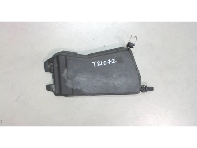 Крышка блока предохранителей  Mercedes E W212 2013-2016      js1ca111100105028     2.1