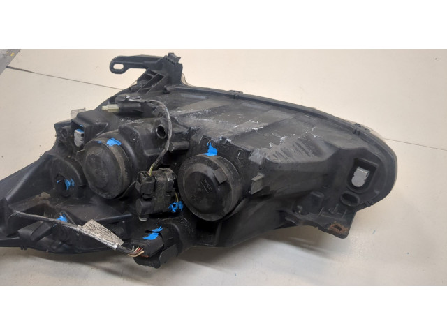 Фара передняя  Peugeot 208 2012-2019 правая 