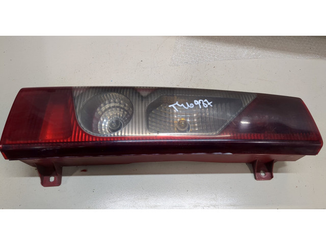 Задний фонарь          