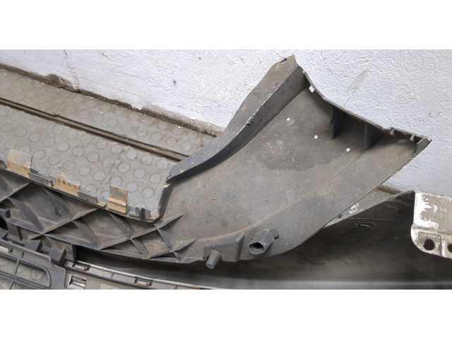 Бампер Volvo S40 2004- передний