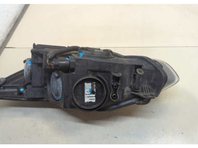 Фара передняя  Ford Focus 3 2011-2015 правая 