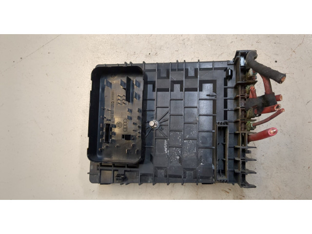 Блок предохранителей Volkswagen Golf 6 2009-2012