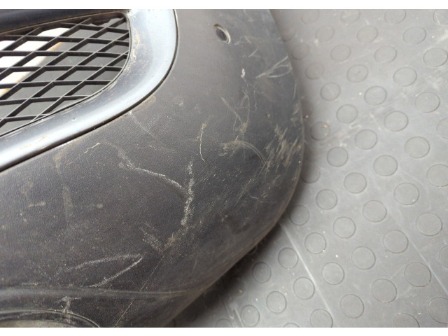 Бампер Volkswagen Touareg 2002-2007 передний 7L6807217AG