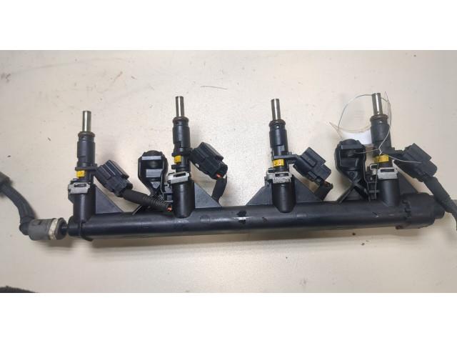 Форсунка топливная Citroen DS4