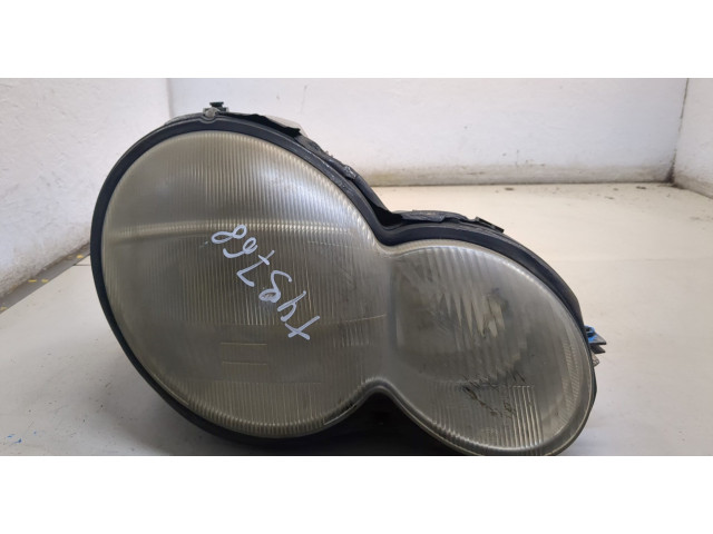 Фара передняя Mercedes C W203 2000-2008 правая