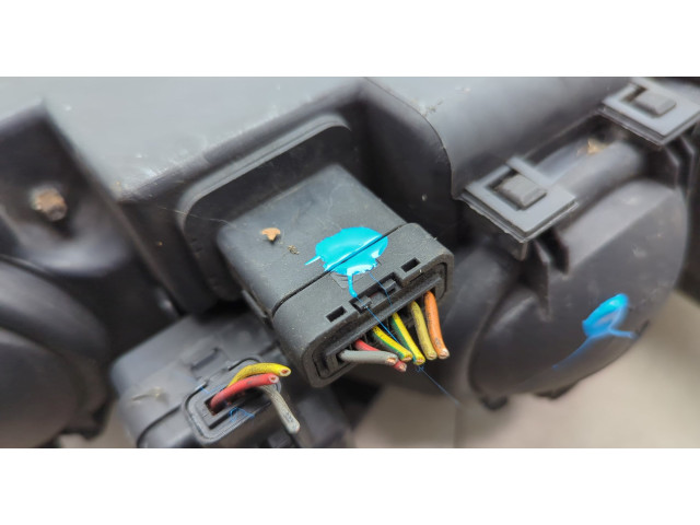 Фара передняя  Peugeot 406 1999-2004 левая 