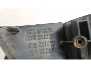 Фонарь противотуманный Seat Altea 2004-2009