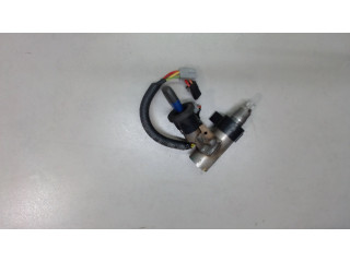 Замок зажигания Opel Vivaro 2001-2014