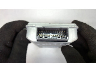 Блок управления круиз-контроля Mitsubishi Pajero 1990-2000 