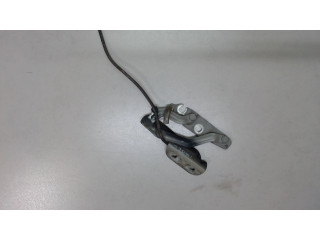 Петля капота Ford Fiesta 2008-2013