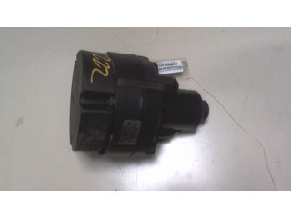 Нагнетатель воздуха (насос продувки) Mercedes C W203 2000-2007