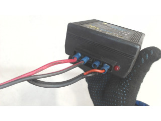 Инвертор, преобразователь напряжения Volvo FH 2002-2012