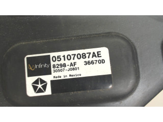 Сабвуфер Chrysler Voyager 2007-2010