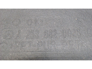 Обшивка капота Mercedes GLC X253 2015-2019