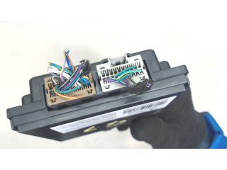 Блок управления антенной Chevrolet Camaro 2015-2018 