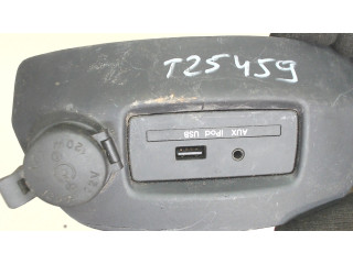 Розетка прикуривателя КИА Soul 