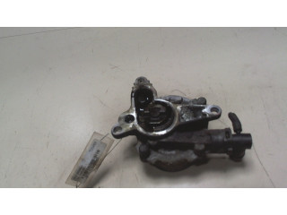 Насос вакуумный Opel Vivaro 2001-2014