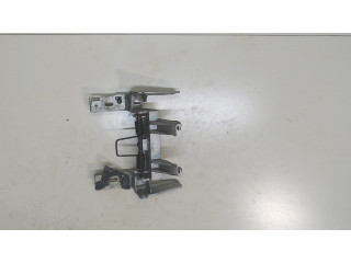 Кронштейн подлокотника Audi Q7 2006-2009