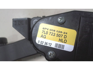 Педаль газа Volkswagen Touareg 2010-2014