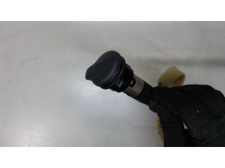 Розетка прикуривателя Mazda Tribute 2001-2007