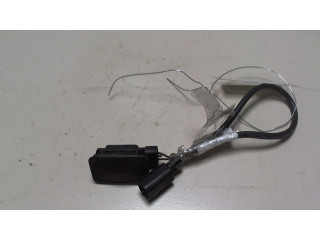 Кнопка багажника Dodge Journey 2011-